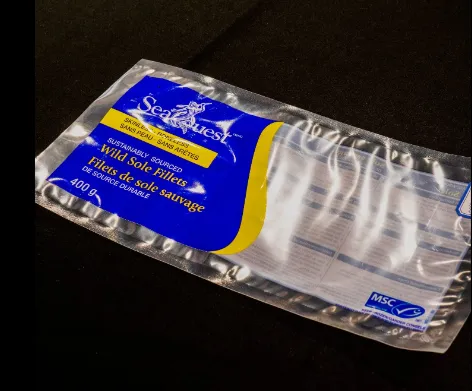 Plastične vrećice za vakuumske vreće za hranu Proizvođač Custom Ispisana najlonska zamrznuta vrećica za pakiranje hrane sa jasnim prozorom